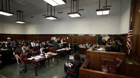 Lors de l'audience à la Cour suprême de New York au cours de laquelle Dominique Strauss-Kahn a été inculpé formellement de tentative de viol sur une femme de chambre d'un hôtel de la ville, jeudi. Cet "indictment" constitue une validation de l'inculpation
