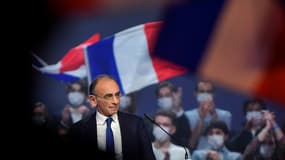 Eric Zemmour, candidat à la présidentielle, lors de son meeting de campagne, le 5 décembre 2021 à Villepinte, près de Paris