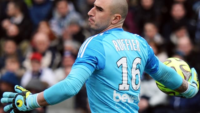 Stéphane Ruffier a réalisé sa "meilleure saison" avec Saint-Etienne.