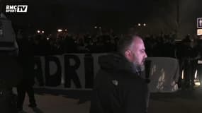 Le CUP met l'ambiance devant l'hôtel du PSG avant le Real Madrid