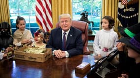 Trump a reçu des enfants de journalistes pour Halloween 