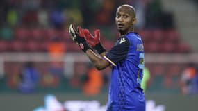Chaker Alhadhur lors de Cameroun-Comores pendant la CAN 2022