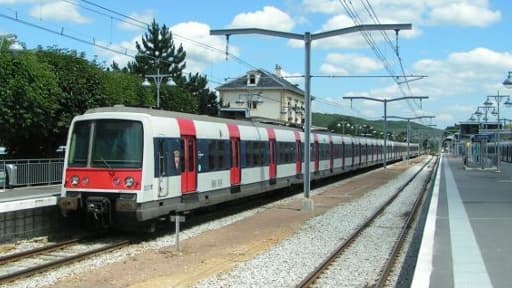 Un train du RER B