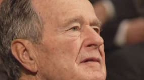 Le porte-parole de George W. Bush père a envoyé les condoléances des Bush à la famille Mandela.