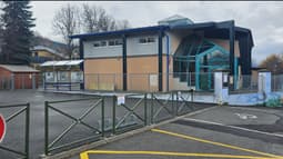 L'école de Baratier dans les Hautes-Alpes