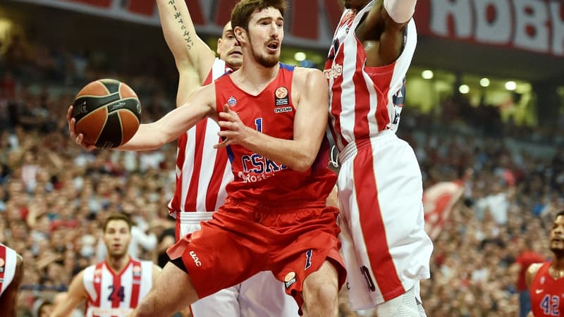Nando De Colo