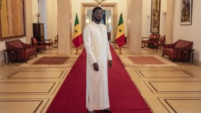 Le président sénégalais Bassirou Diomaye Faye à l'intérieur du palais présidentiel à Dakar le 28 novembre 2024.