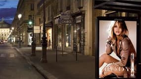 JCDecaux annonce qu'il va acquérir 25% de la société Russ Outdoor