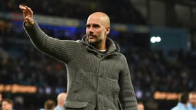 Pep Guardiola et son gilet porte-bonheur.