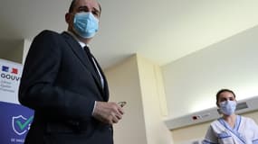 Jean Castex à l'hôpital de Saint-Mandé, près de Paris, où il a été vacciné le 19 mars 2021