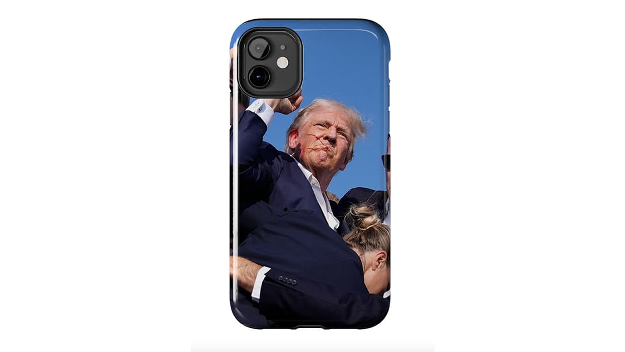 Une coque de téléphone à l'image de Donald Trump.