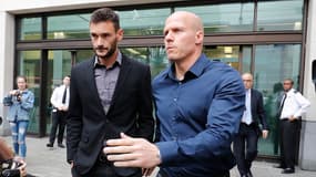 Hugo Lloris à sa sortie du tribunal