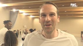 Basket : "Les lancers-francs, c'est comme le vélo", Stephen Brun récolte des fonds pour la fondation Rudy Gobert