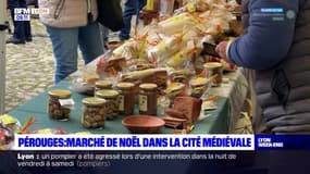 Pérouges: la cité médiévale accueille un marché de noël