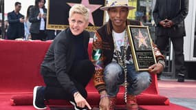 Pharrell Williams inaugurant son étoile sur le "Hollywood Walk of fame".