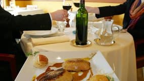 L'inscription du "repas gastronomique français" au patrimoine culturel de l'humanité est une opportunité pour le commerce extérieur, a estimé Pierre Lellouche, le secrétaire d'Etat en charge du dossier. "Ça concerne 1,3 million d'emplois, toute l'industri