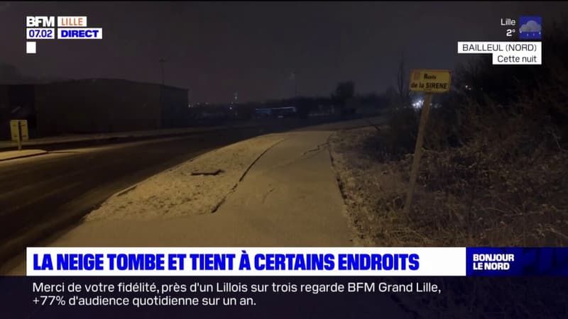 Nord-Pas-de-Calais: la neige tombe et tient à certains endroits