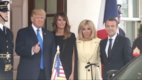 Emmanuel et Brigitte Macron en compagnie du couple Trump à la Maison Blanche, le 23 avril. 