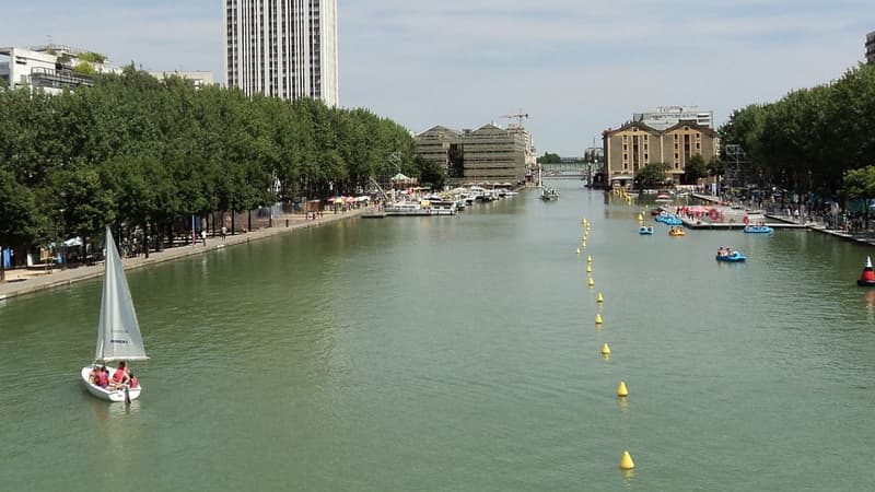 Une vue du bassin de la Villette, à Paris