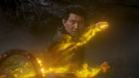 Simu Liu dans "Shang-Chi et la Légende des Dix Anneaux"
