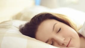 Une bonne nuit nécessite au moins sept heures de sommeil.