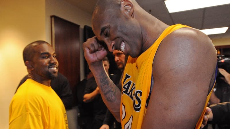 Kanye West (en arrière-plan) et Kobe Bryant