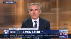 Présidentielle: Jean-Luc Mélenchon passe devant Benoît Hamon