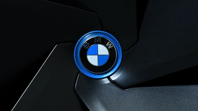 Le constructeur allemand de voitures haut de gamme BMW a révisé à la baisse mardi ses prévisions de résultats pour 2018, évoquant notamment les "distorsions" du marché provoquées par les nouveaux tests d'émissions polluantes WLTP.