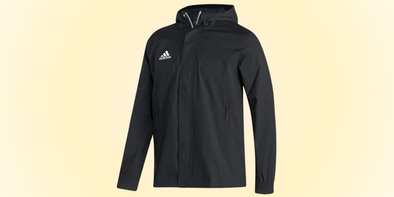 Cette veste de pluie Adidas est sûrement à son meilleur prix avec cette offre en or chez Cdiscount
