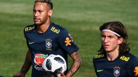 Neymar et Filipe Luis lors de la Coupe du monde 2018