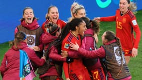 La joie de la sélection espagnole après le but en prolongation de Salma Paralluelo lors du quart de finale de la Coupe du monde face aux Pays-Bas (2-1, a.p.), le 11 août 2023