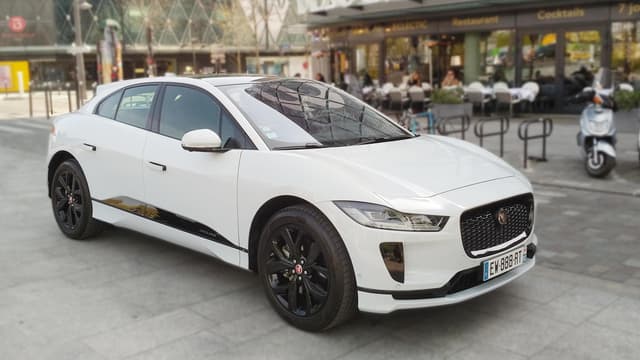 L'I-Pace de Jaguar fixe sans aucun doute de nouvelles références.