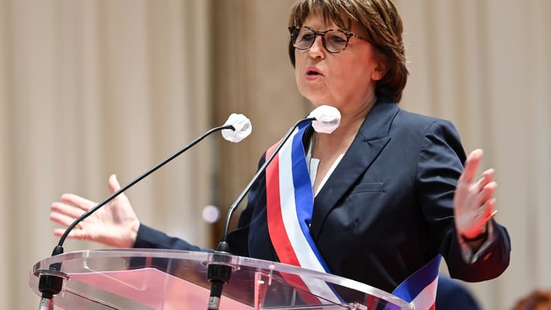 Martine Aubry lors de son élection au conseil municipal.