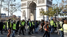 Samedi 17 novembre, 1200 Gilets Jaunes avaient tenté d'accéder à l'Élysée lors de la manifestation nationale.