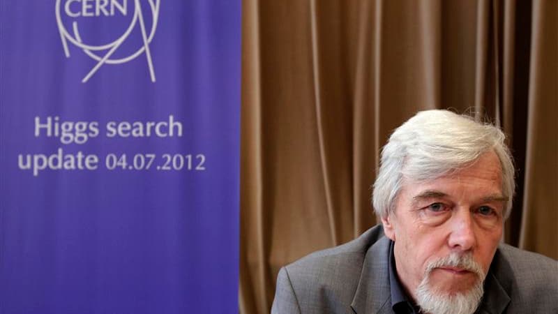 Le directeur général du Cern, Rolf Heuer. Selon cet institut, l'analyse des traces laissées par la particule élémentaire découverte au cours de l'été 2012 par le Cern "indique fortement" qu'il s'agit bien du boson de Higgs. /Photo prise le 4 juillet 2012/