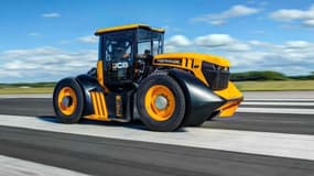 Ce tracteur modifié a atteint les 166,72 km/h.