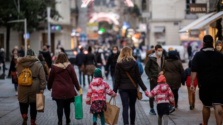 Les commerçants demandent à pouvoir ouvrir les dimanches de janvier.