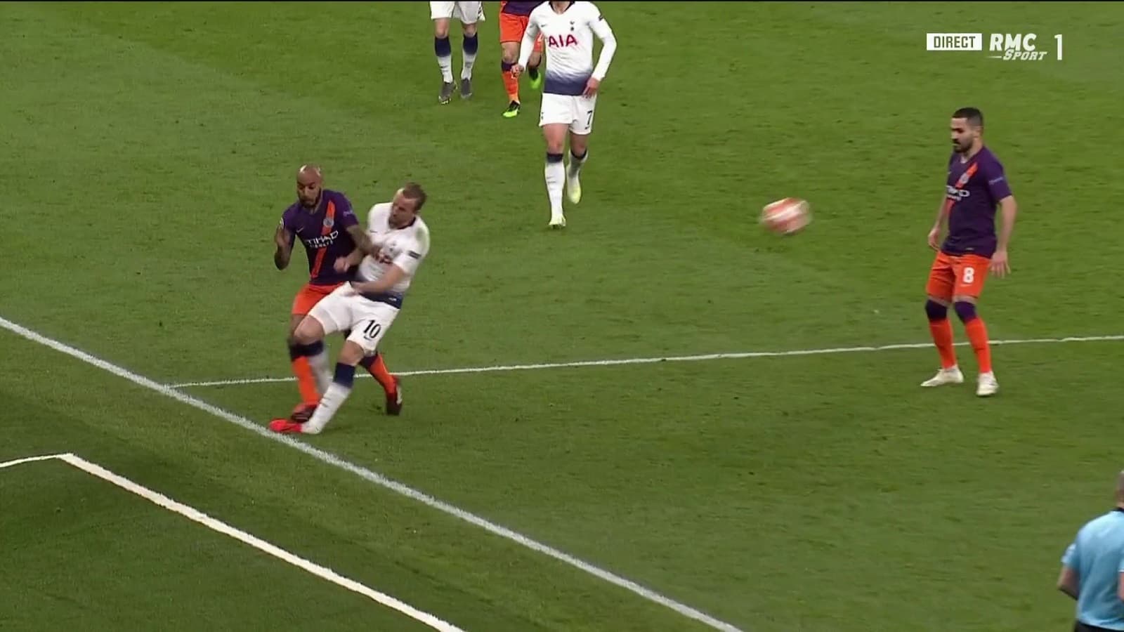 Harry Kane sort sur blessure Harry Kane sort sur blessure