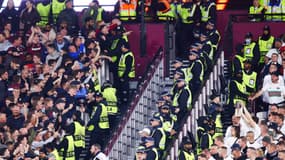 Des supporters de West Ham et de l'Eintracht Francfort, à Londres le 28 avril 2022