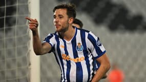 Nico Gonzalez célébrant son but face au Maccabi Tel-Aviv lors du match de Ligue Europa le 30 janvier 2025