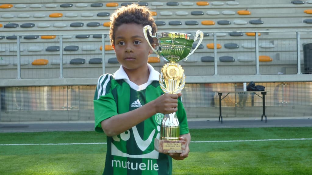 Saïmon Nadélia Bouabré avec l'AS Saint-Etienne Saïmon Nadélia Bouabré avec l'AS Saint-Etienne