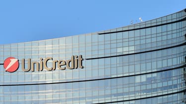 UniCredit lance son augmentation de capital.