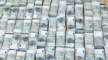 Les paiements en liquide au-delà de 1.000 euros seront interdits dès l'automne.