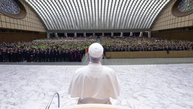 Le pape Léon XIV lors d'une audience spéciale pour les bénévoles du Jubilé, salle Paul VI au Vatican, le 10 janvier 2026