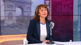 Carole Delga, présidente PS de la région Occitanie, invitée de BFMTV-RMC mardi 16 novembre 2021