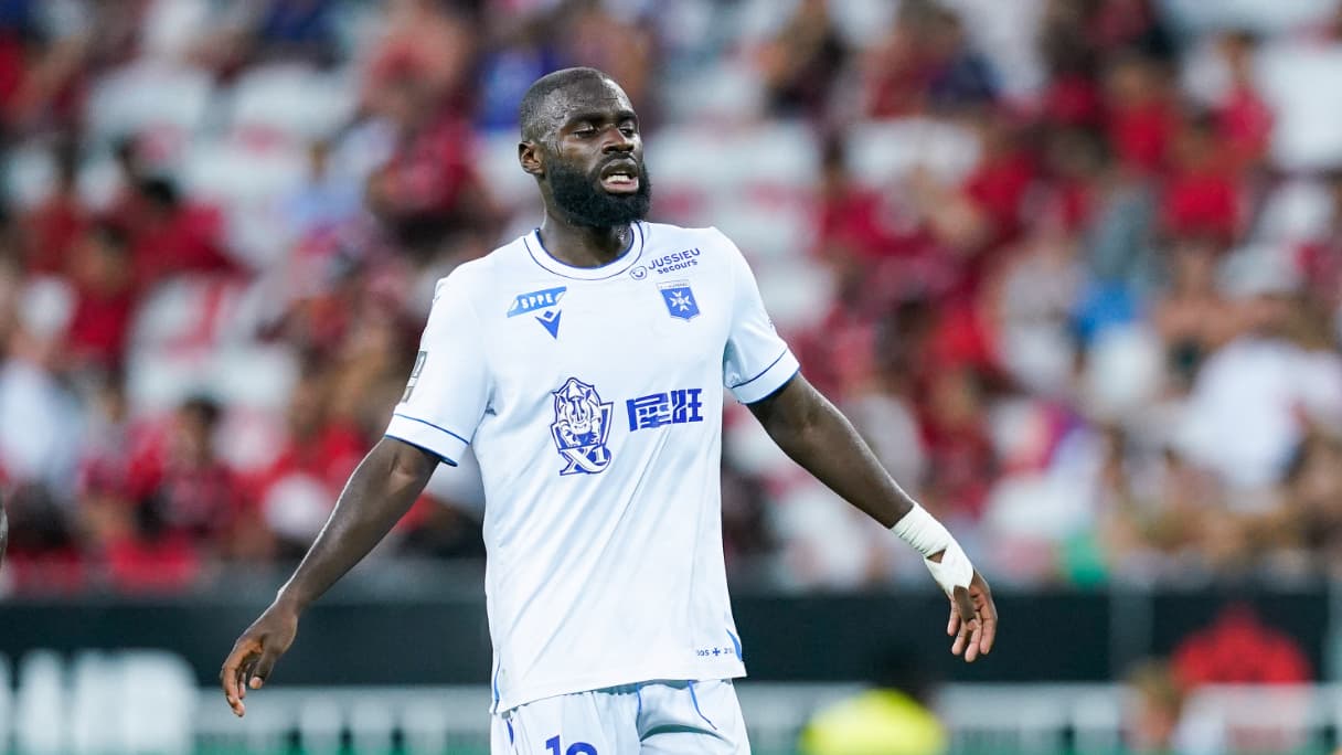 MERCATO: ÉNORME REBONDISSEMENT, LENS RENONCE À RECRUTER LASSINE SINAYOKO