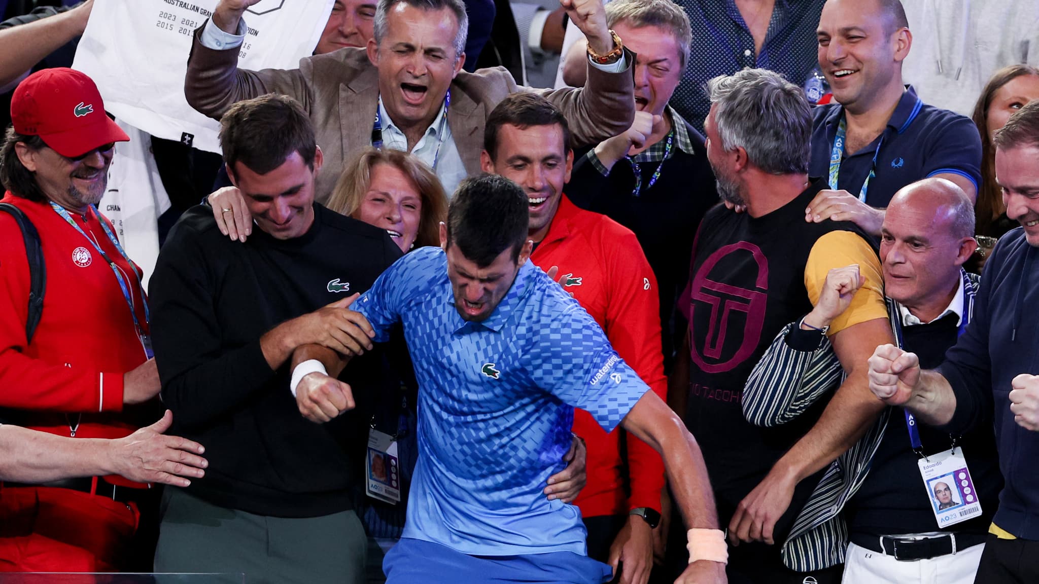 Avant les larmes, la rage de "Djoko" dans son box Avant les larmes, la rage de "Djoko" dans son box