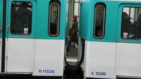 Deux rames de métro à Paris