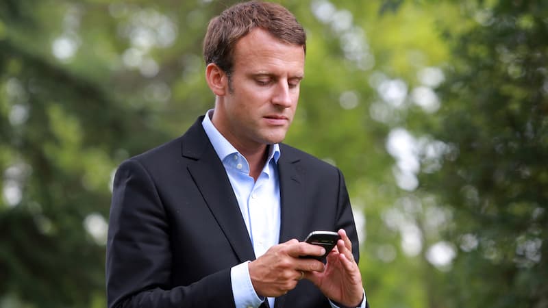 Emmanuel Macron avait déjà un iPhone et un Teorem ultra-sécurisé. Il dispose désormais aussi d'un Samsung préparé par Orange Cyberdéfense et Atos.