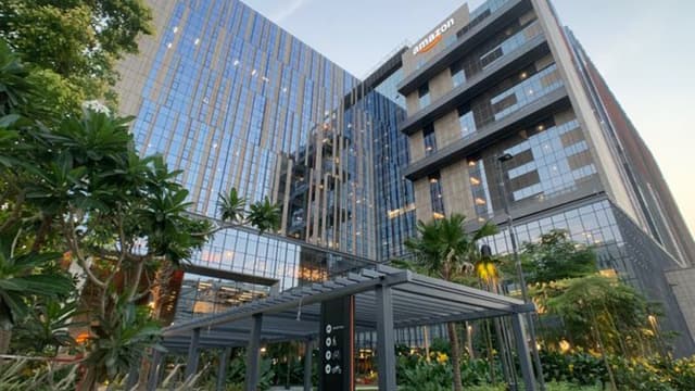 Le nouveau campus d'Amazon fait plus de 165.000 mètres carrés